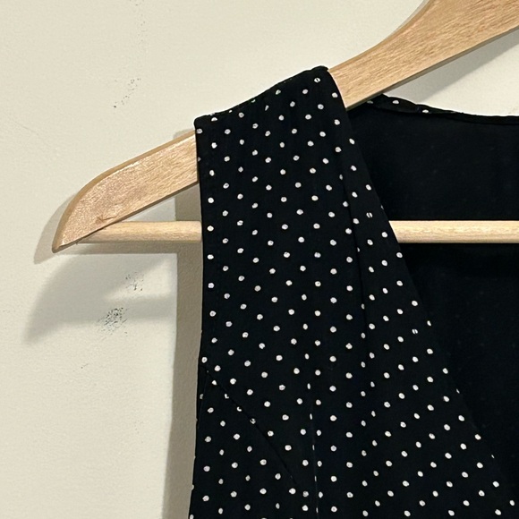 Vintage Button-up Polka-dot Dress - Picture 5 of 12